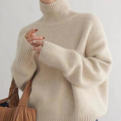 Pull Femme Minimaliste à Col Roulé en Laine Épais