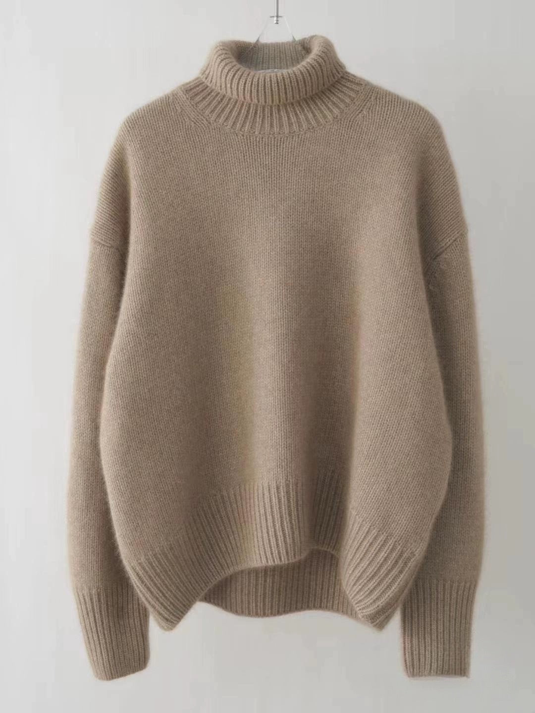 Pull Femme Minimaliste à Col Roulé en Laine Épais